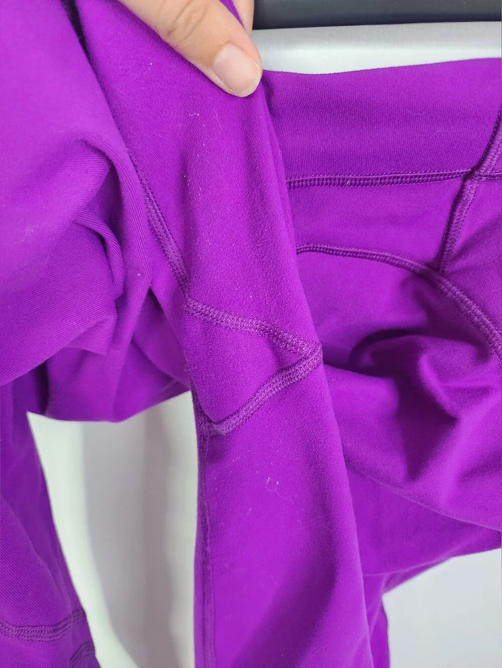 Lululemon Free Flow Tight *Full-On Luon, Tender Violet, Size 8